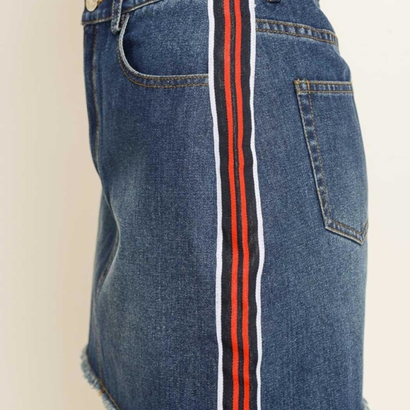 Le Lis denim skirt - Picture 3 of 3